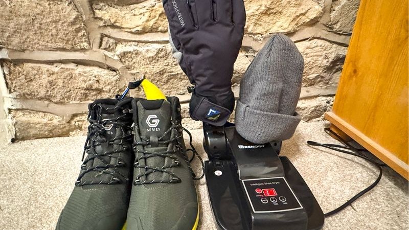 electric boot dryer