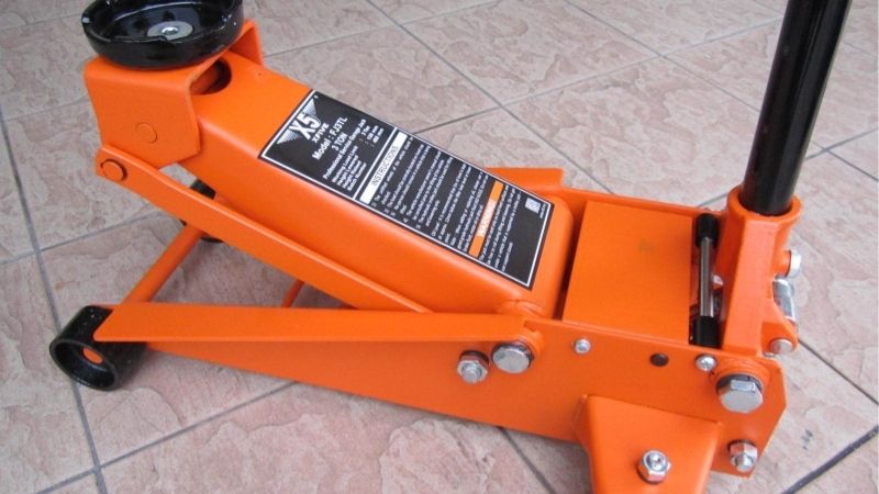 garage floor jack