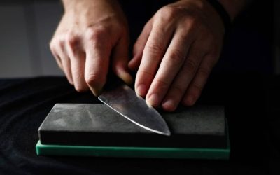 How to Sharpen Kitchen Knives: A Complete Beginner’s Guide