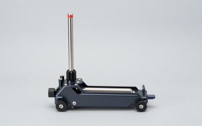 Hydraulic Bottle Jack vs Floor Jack for Lowered Cars: Which Is Right for Your Home (2026)