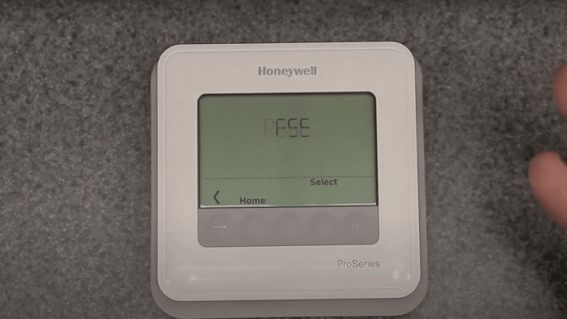 why is my thermostat not working