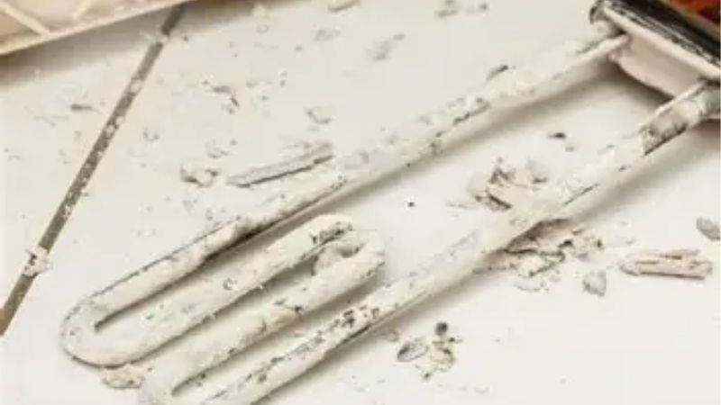 why is my water heater popping